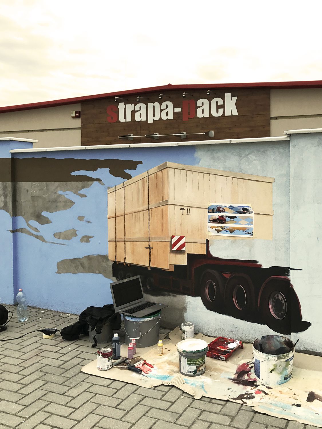 Strapa Pack - HOEK Murals 3